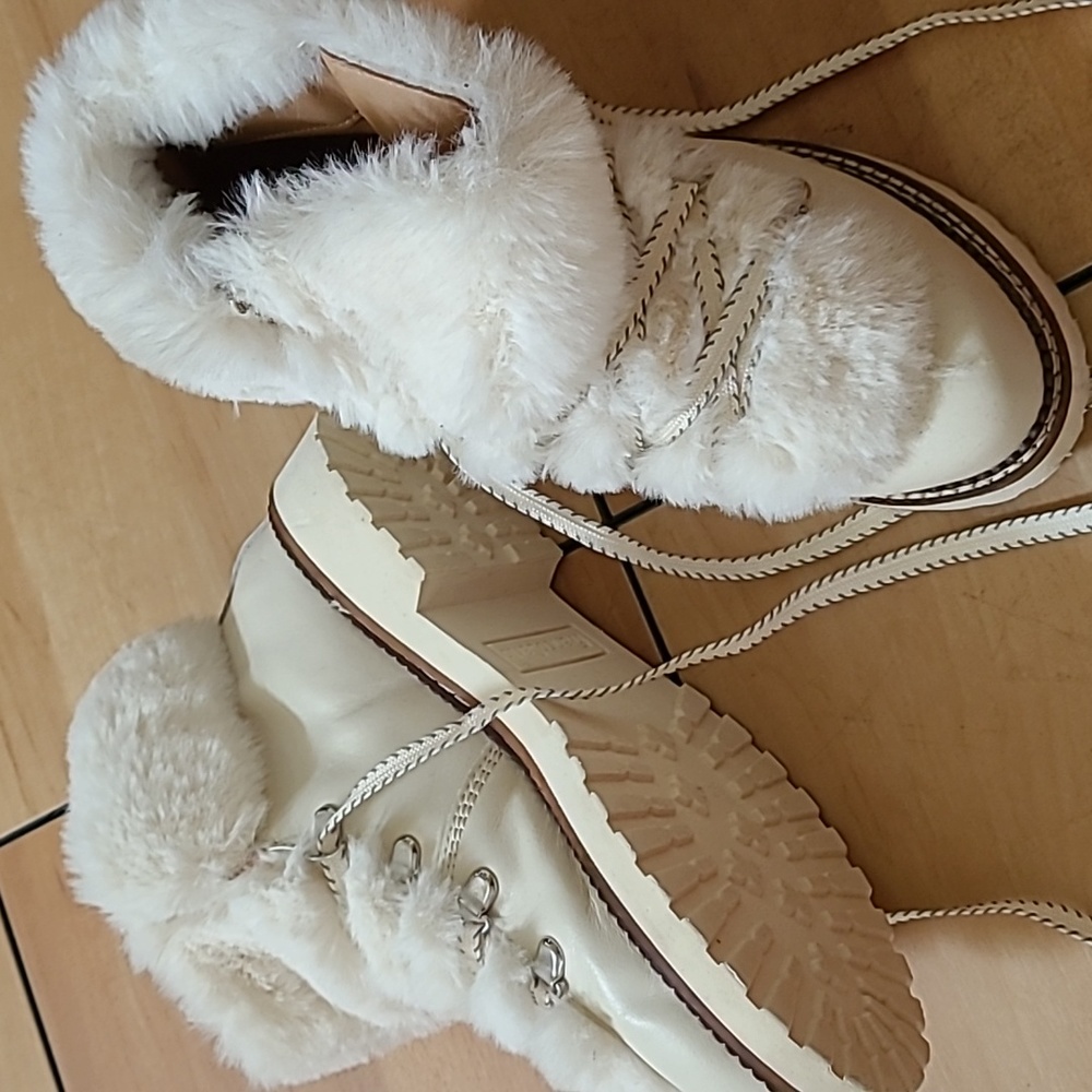 Fur boots by Franco Sarlo, size 7.5